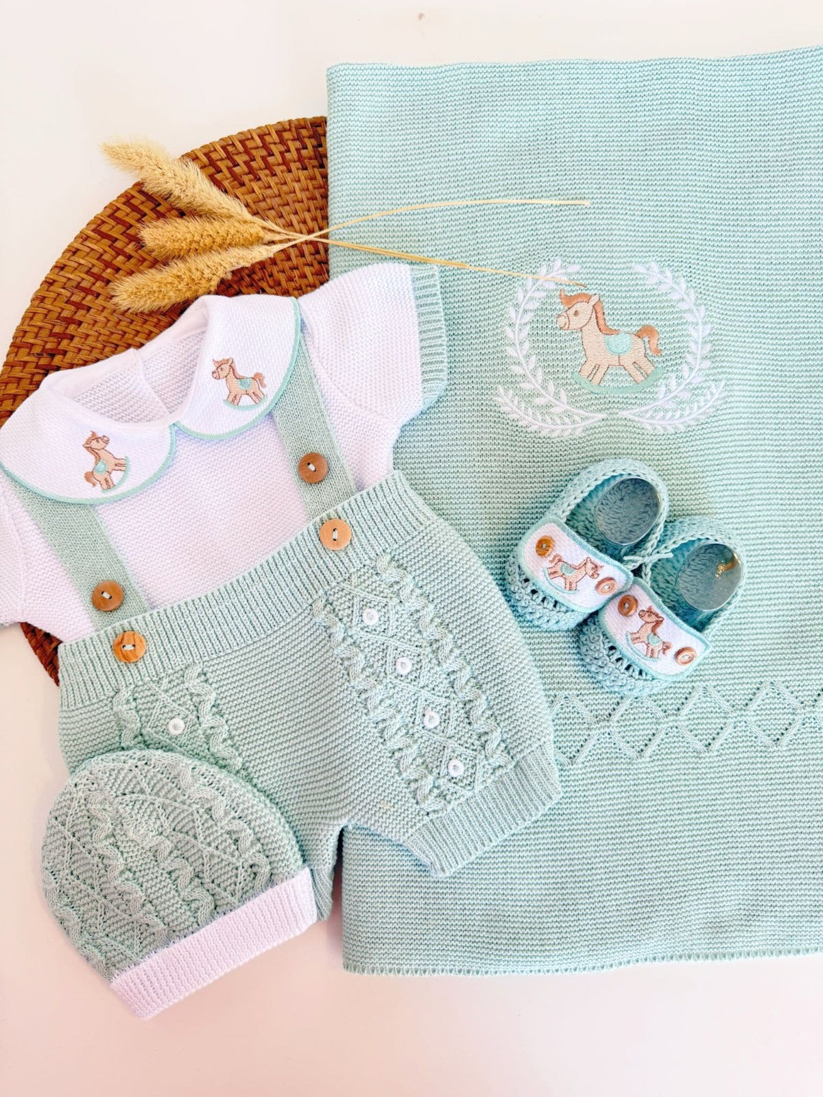 SET PETO CORTO CABALLiTO CON MANTA Y BOTiNES