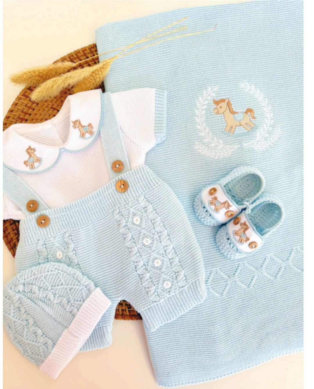 SET PETO CORTO CABALLiTO CON MANTA Y BOTiNES